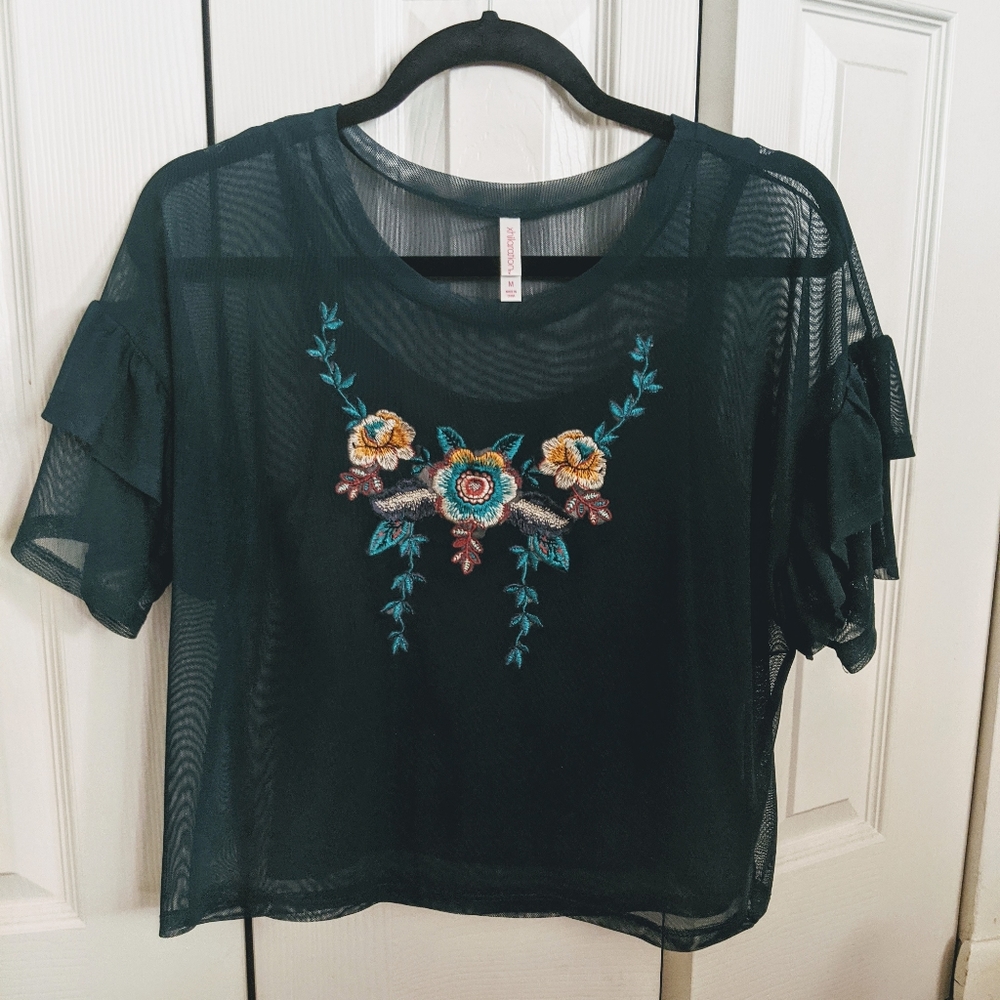 Xhilaration Top